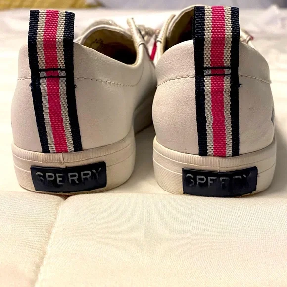 Sperry Crest Vibe - Picture 2 of 6